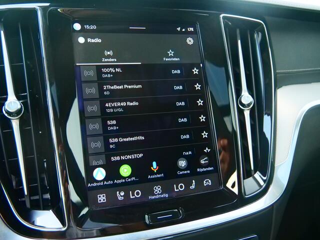 Volvo S60 2.0 Recharge T6 350Pk AWD Ultimate Dark Trekhaak / 360 Camera / Harman-kardon / Apple Carplay
