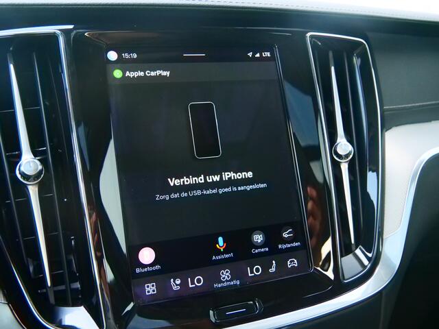 Volvo S60 2.0 Recharge T6 350Pk AWD Ultimate Dark Trekhaak / 360 Camera / Harman-kardon / Apple Carplay