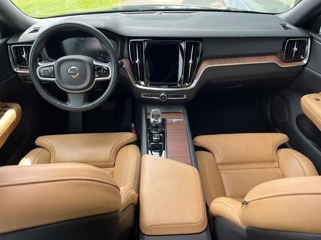 Volvo S60 2.0 B4 Plus Bright | Rijklaar incl 12 mnd Bovag | Mild Hybrid Panoramadak Geventileerde voorstoelen Camera