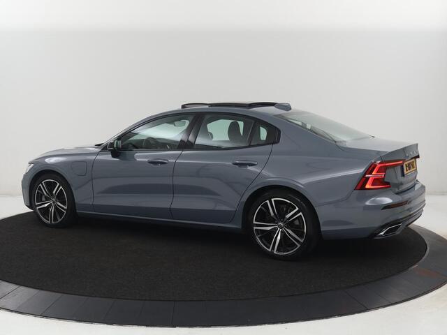 Volvo S60 2.0 Recharge T6 AWD Core | SOH 97,5% | Panoramadak | Stoel & Stuurverwarming | Pilot assist | Adaptive cruise | Navigatie | Bluetooth | Carplay | Climate control | Harman Kardon | DAB+