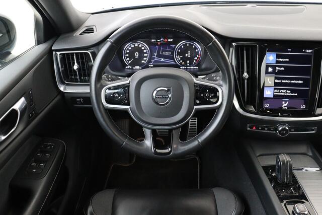 Volvo S60 B3 (M-HYBRID) R-DESIGN -CAMERA|POWER-SEAT|KEYLESS|ADAP.CRUISE|BLIS|CARPLAY|19"
