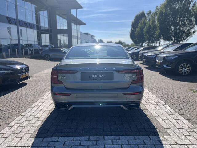 Volvo S60 T4 R-Design | Trekhaak | Memoryseats | Parkeercamera |