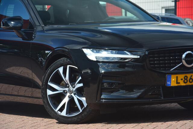 Volvo S60 2.0 B4 R-Design R DESIGN Nederlandse auto dealeronderhouden 101308 NAP laatste beurt bij 98012km zeer compleet adaptive cruise lane assist camera Harman Kardon audio navigatie stoelverwarming pdc led sports