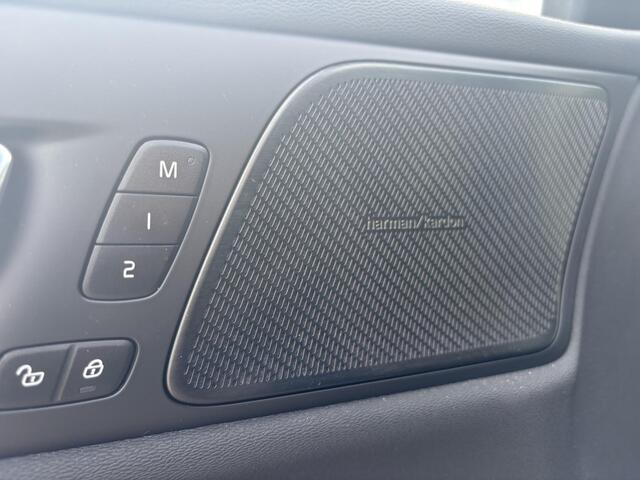 Volvo S60 B4 Ultimate Dark Schuifdak Leder Trekhaak Aut.