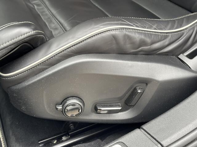 Volvo S60 2.0 T4 R-Design Polestar Engineerd / Applecarplay / Androidauto / Navi / Camera / Trekhaak Wegklapbaar /