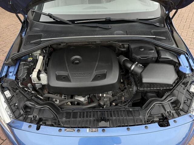 Volvo S60 2.0 T3 R-Design / Bursting Blue / 2de Eigenaar