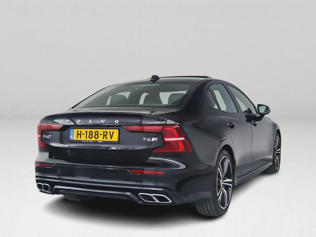 Volvo S60 T6 AWD Twin Engine R-Design | Panoramadak | 360° camera | Harman Kardon | Head-up display | Stoel- en Stuurverwarming | Stoelventilatie | Trekhaak