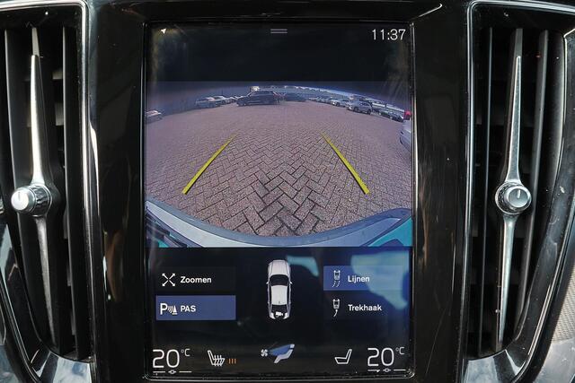 Volvo S60 T4 R-Design - Panorama/schuifdak - Parkeercamera achter - Verwarmde voorstoelen & achterbank - Parkeersensoren voor & achter - Elektr. bedienb. voorstoelen met geheugen links - Head up display - Cruise control - Inklapbare trekhaak - 19' LMV