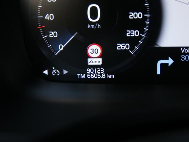 Volvo S60 2.0 T4 R-Design Polestar engineered