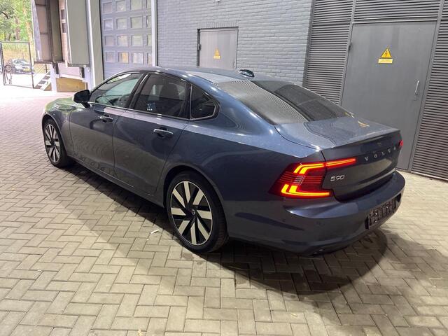 Volvo S90 T8 AWD Ultimate Dark | Head-Up | 360° Camera | Schuif/kanteldak | ACC | Stoel+Stuurverwarming