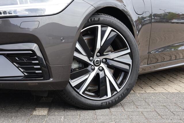 Volvo S90 T8 AWD Ultimate Dark | Schuif/ kantel-dak | 360 Camera | Pilot assist | BTW auto