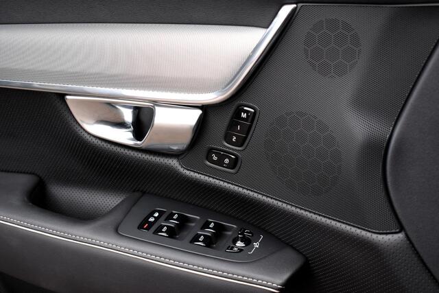 Volvo S90 2.0 B4 197PK Aut. Plus Dark | BLiS | Navi | Camera | Leder | Incl. garantie