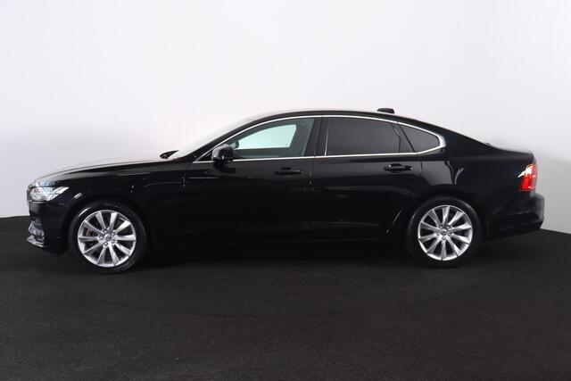 Volvo S90 T5 Momentum - Adaptive Cruise Control - Pilot Assist - BLIS dodehoekassistentie - Elektr. bedienbare best.stoel met geheugen - Lederen bekleding met zittingverlengers - Verwarmbare voorstoelen - Full LED verlichting met actieve bochtenverlichting - Apple®
