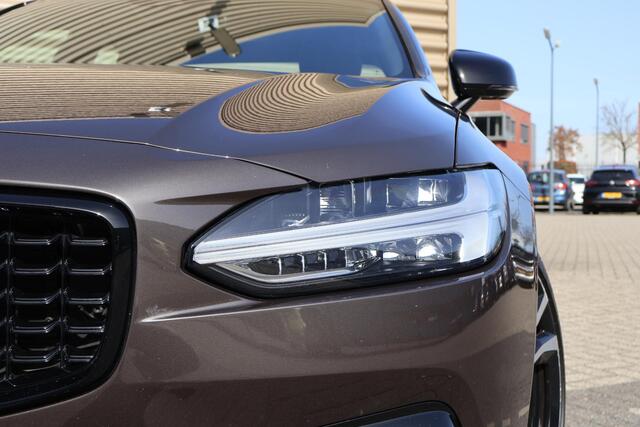 Volvo S90 2.0 B4 R-Design | Schuifdak | 360 camera | Pilot assist | Head- up display