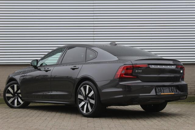 Volvo S90 2.0 T8 AWD Ultimate Dark | Panoramadak | H&K | Head-up | Leder | Pilot Assist | BLIS