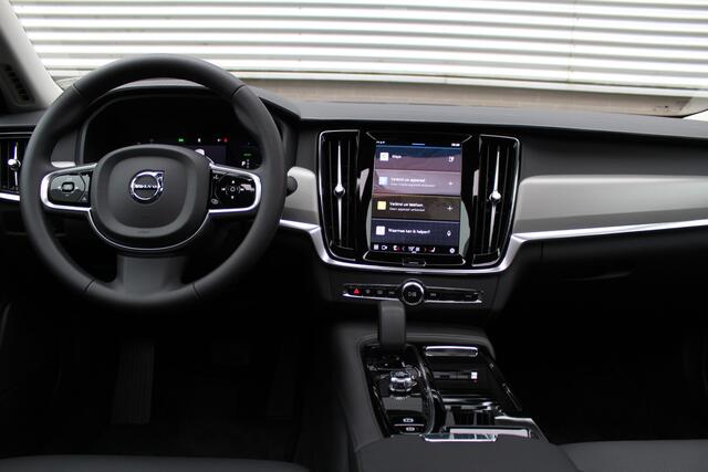 Volvo S90 2.0 T8 AWD Ultimate Dark | Panoramadak | H&K | Head-up | Leder | Pilot Assist | BLIS