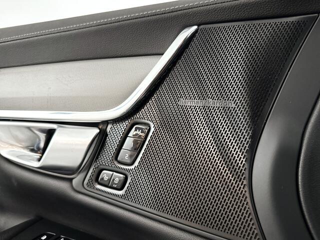 Volvo S90 T8 AWD Plus Bright | Panoramadak | 360° camera | Harman Kardon | Stoel- en Stuurverwarming | Trekhaak