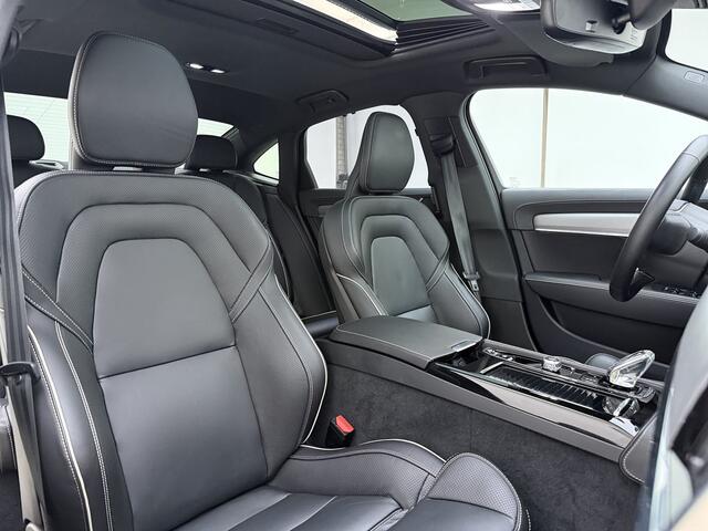 Volvo S90 T8 AWD Ultimate Dark | Head up display | Luchtvering | Polestar tune | Trekhaak |21" | 360 Camera | Alarm | Styling kit |