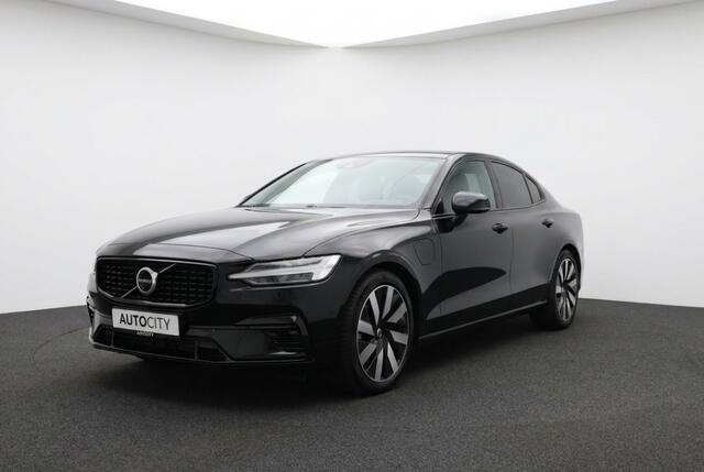 Volvo S90 sedan Ultimate Dark T8 Recharge Plug-In Hybrid AWD Schuifdak l 360 Camera l HUD l VOL OPTIES