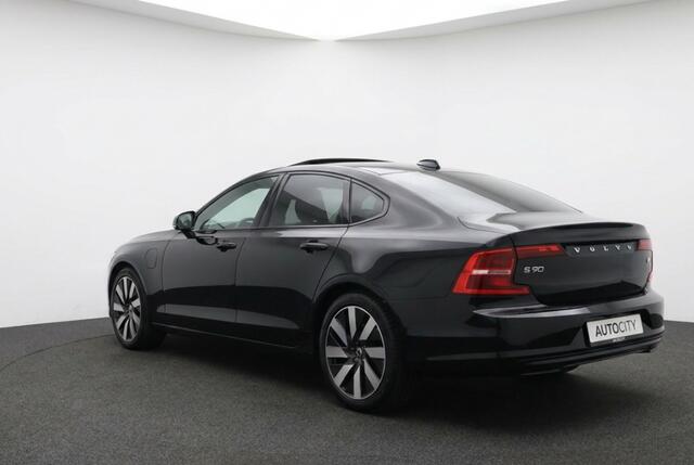 Volvo S90 sedan Ultimate Dark T8 Recharge Plug-In Hybrid AWD Schuifdak l 360 Camera l HUD l VOL OPTIES