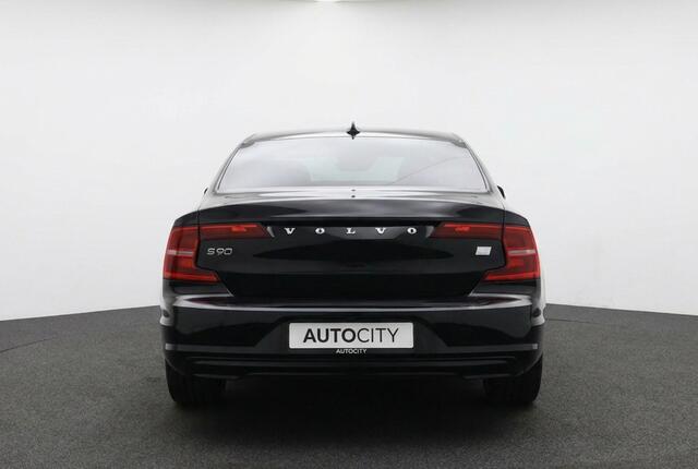 Volvo S90 sedan Ultimate Dark T8 Recharge Plug-In Hybrid AWD Schuifdak l 360 Camera l HUD l VOL OPTIES