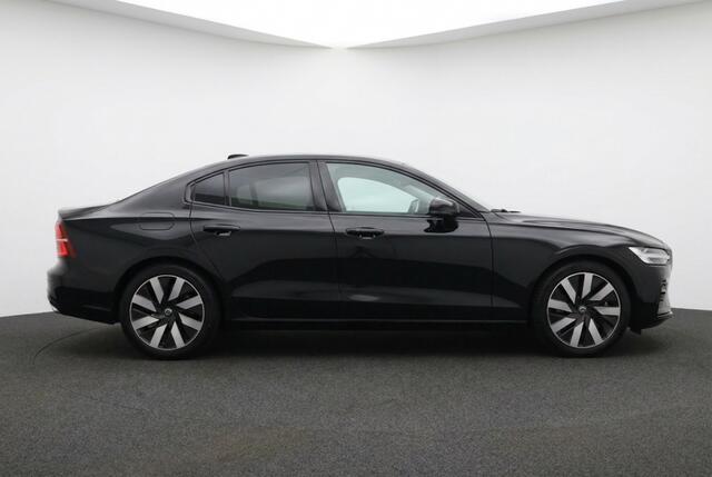 Volvo S90 sedan Ultimate Dark T8 Recharge Plug-In Hybrid AWD Schuifdak l 360 Camera l HUD l VOL OPTIES