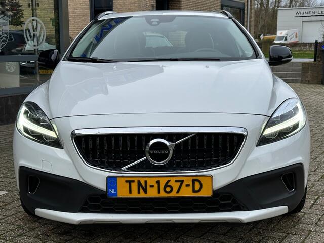 Volvo V40 Cross Country T3 Dynamic Edition Automaat Navi Clima Cruise PDC