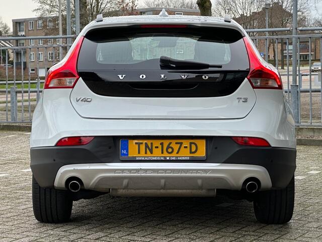 Volvo V40 Cross Country T3 Dynamic Edition Automaat Navi Clima Cruise PDC