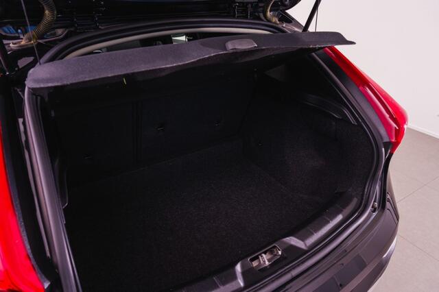 Volvo V40 T3 Geartronic Polar+ Luxury
