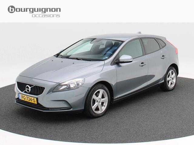 Volvo V40 2.0 T2 Momentum | Trekhaak | Stoel Verwarming | Airco | Navigatiesysteem | Bluetooth | Cruise Controle | 16 Inch