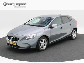 volvo-v40-2.0-t2-momentum--trekhaa