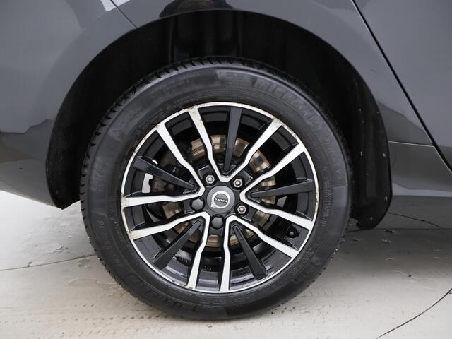 Volvo V40 2.0 T2 NORDIC+ 122 PK + LED | STOELVERW. | NAVIGATIE