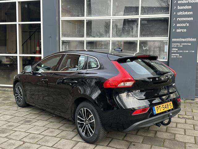Volvo V40 2.0 D2 Nordic+ Panorama Leder Navi Led Trekhaak