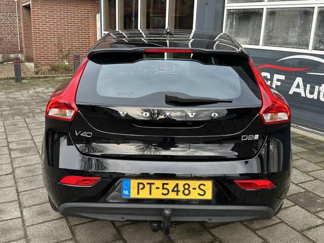 Volvo V40 2.0 D2 Nordic+ Panorama Leder Navi Led Trekhaak
