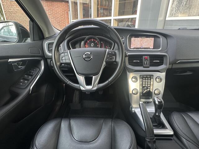 Volvo V40 2.0 D2 Nordic+ Panorama Leder Navi Led Trekhaak