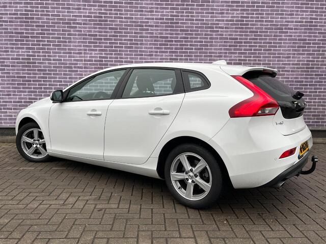 Volvo V40 2.0 T3 Momentum