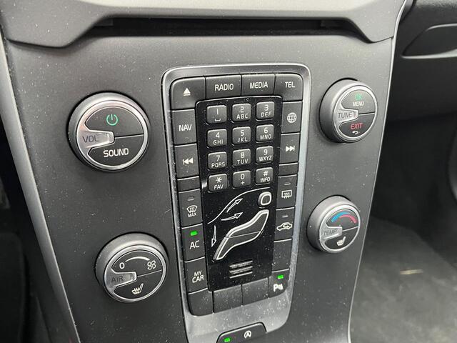 Volvo V40 2.0 T3 Momentum