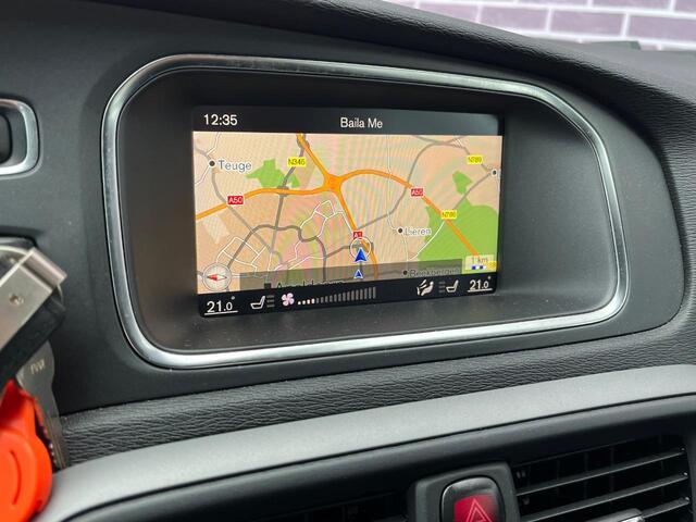 Volvo V40 2.0 T3 Momentum