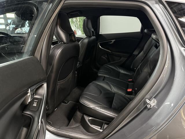 Volvo V40 2.0 T4 Business Sport