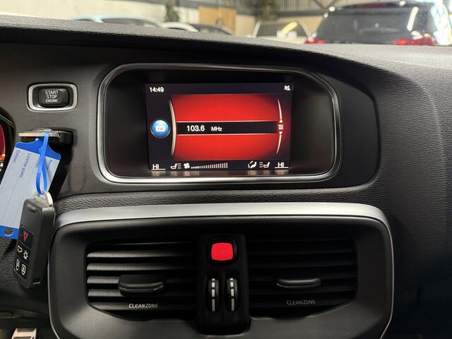 Volvo V40 2.0 T4 Business Sport