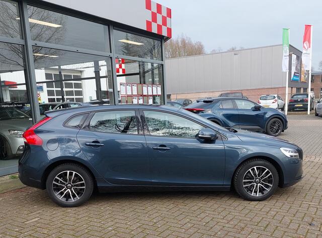 Volvo V40 1.5 T2 Polar+ Trekhaak | Navigatie