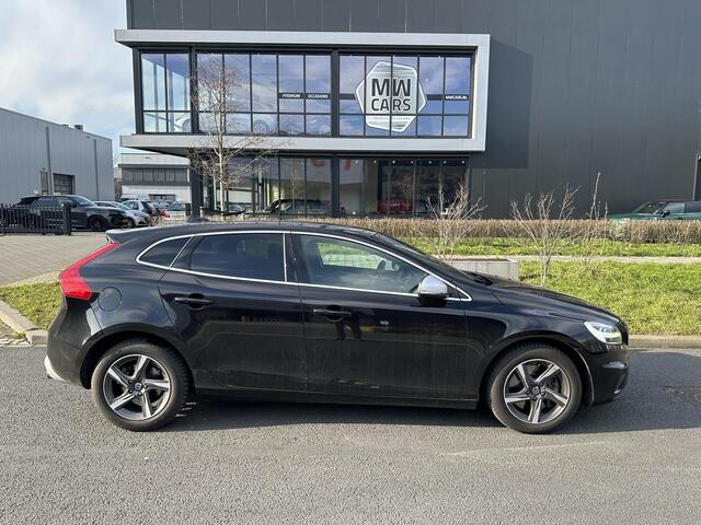 Volvo V40 1.5 T3 Polar+ Sport R Design