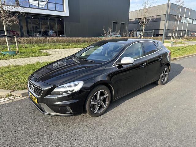 Volvo V40 1.5 T3 Polar+ Sport R Design