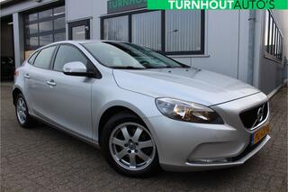 volvo-v40-2.0-d2-momentum-navigatie