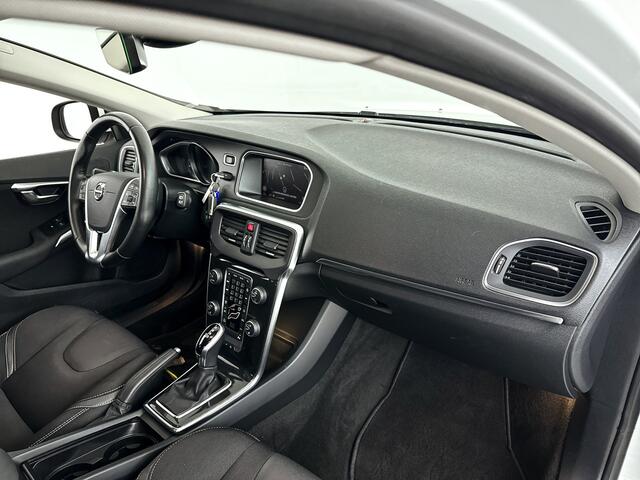 Volvo V40 T2 Aut. Polar+ | Stoelverwarming | Navigatie