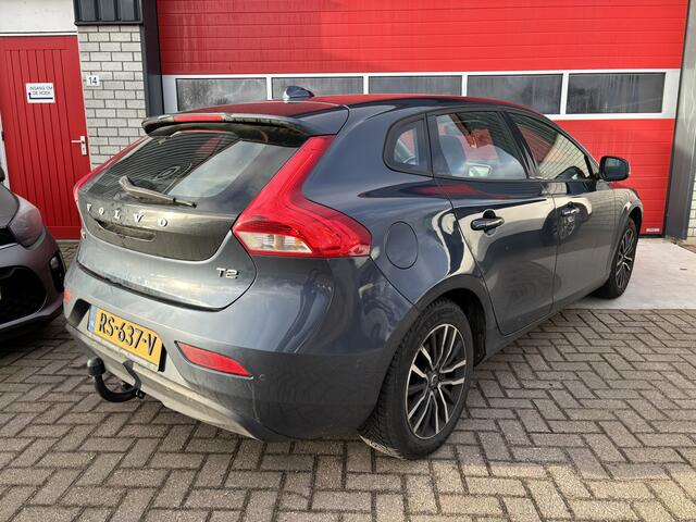 Volvo V40 2.0 T2 Nordic+ STANDKACHEL / TREKHAAK / FULL LED / STOELVERW / NAVI / CLIMA / PDC / BLUETOOTH / CRUISE / NL-AUTO