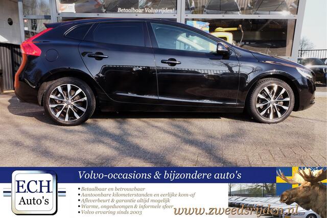 Volvo V40 T3 152 pk Aut. Dynamic Edition, Panoramadak, Navi, DAB