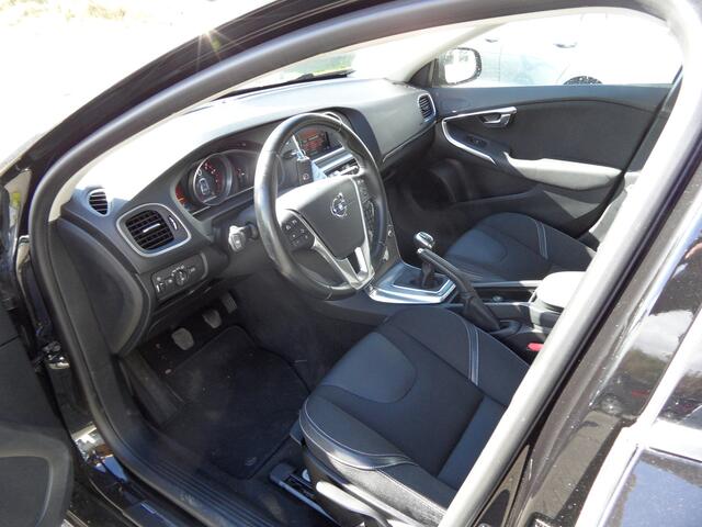 Volvo V40 2.0 T3 Nordic+