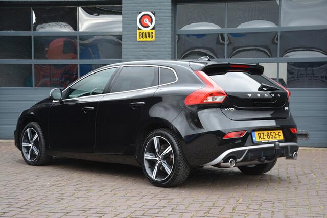 Volvo V40 2.0 T4 Business Sport R-Design