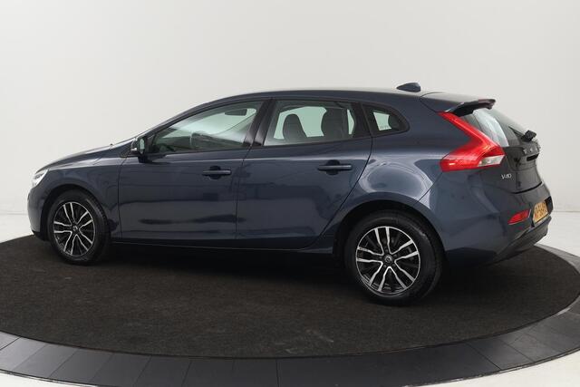 Volvo V40 2.0 T2 Nordic+ | Stoelverwarming | Full LED | Camera | Standkachel | Navigatie | Bluetooth | Climate control | Cruise control